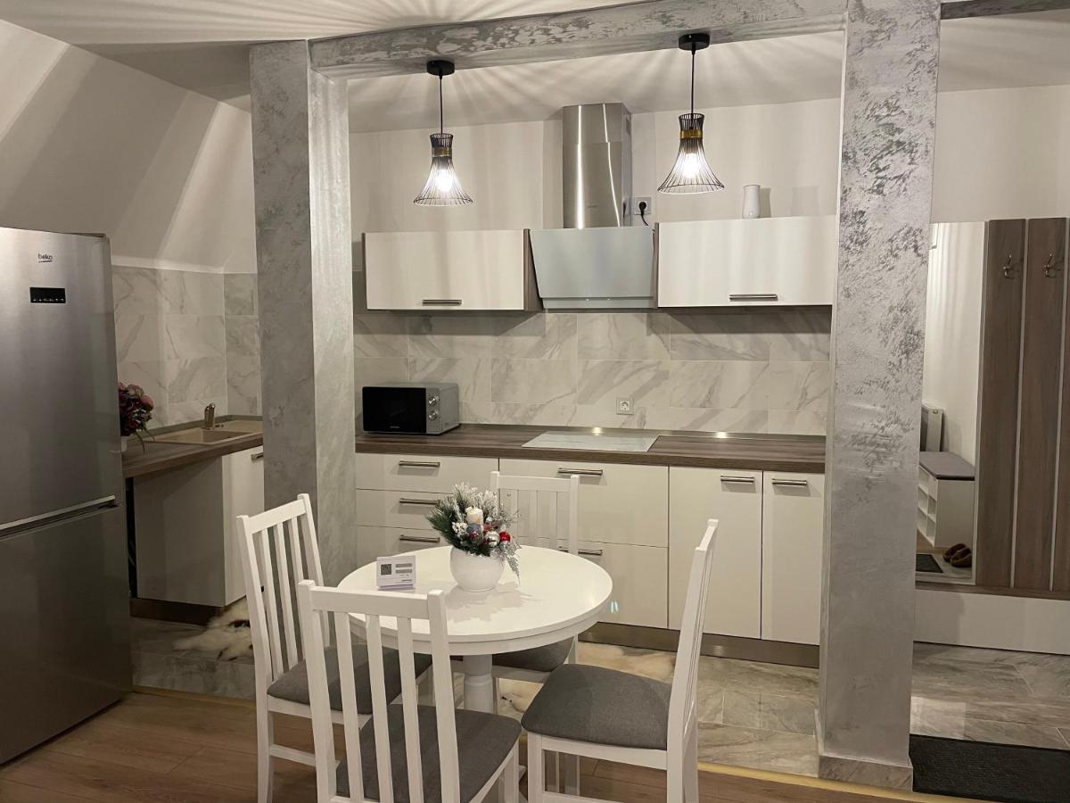 Sofia Loft Lejlighed Bistriţa Eksteriør billede